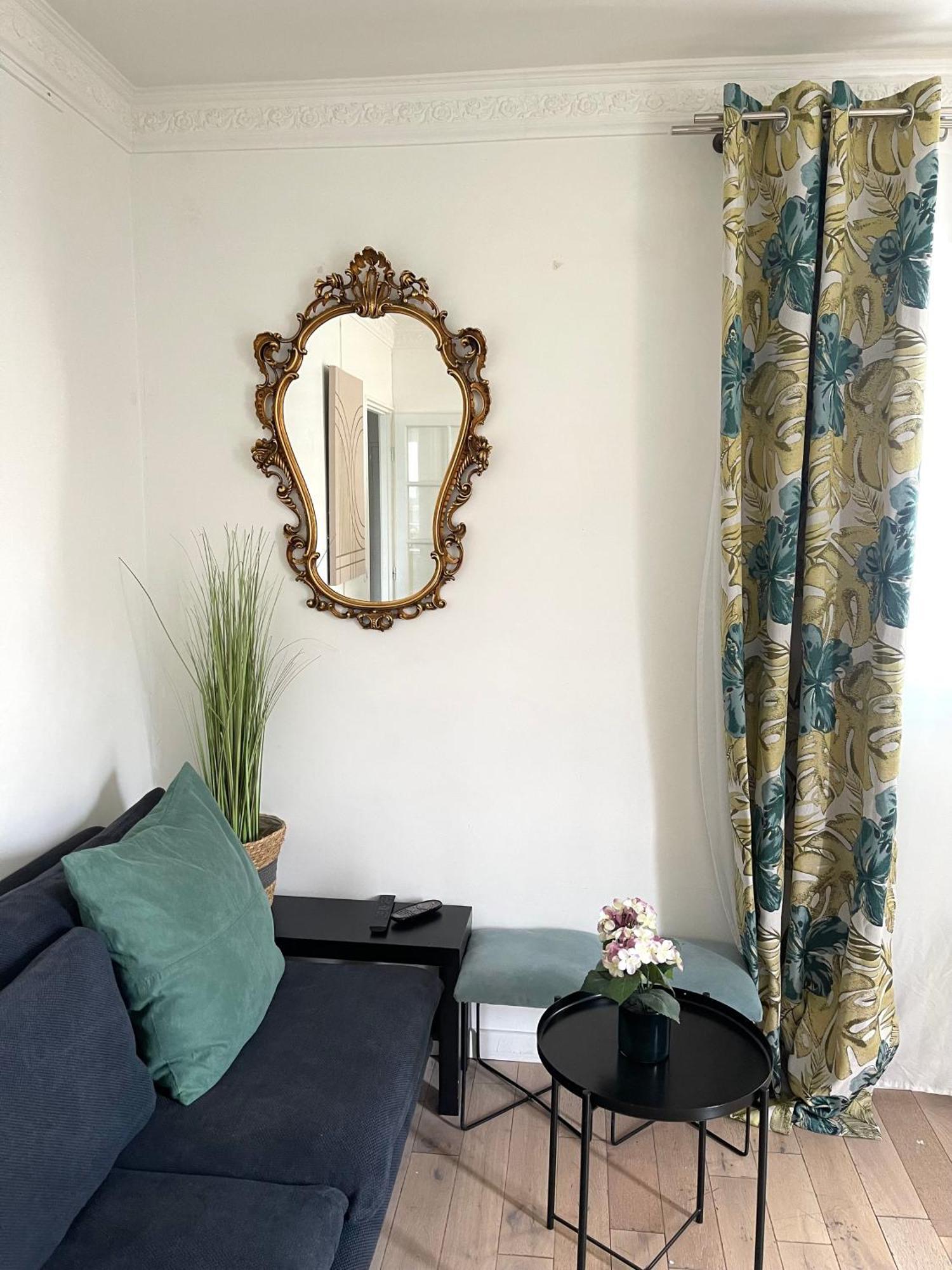 Tres Joli Appartement Mignon Confortable A Paris Villeneuve-La-Garenne Exterior foto